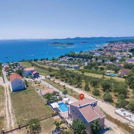 Stunning In With House Sea View Holiday home *