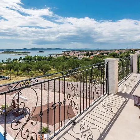 Stunning In With House Sea View Holiday home Pakostane